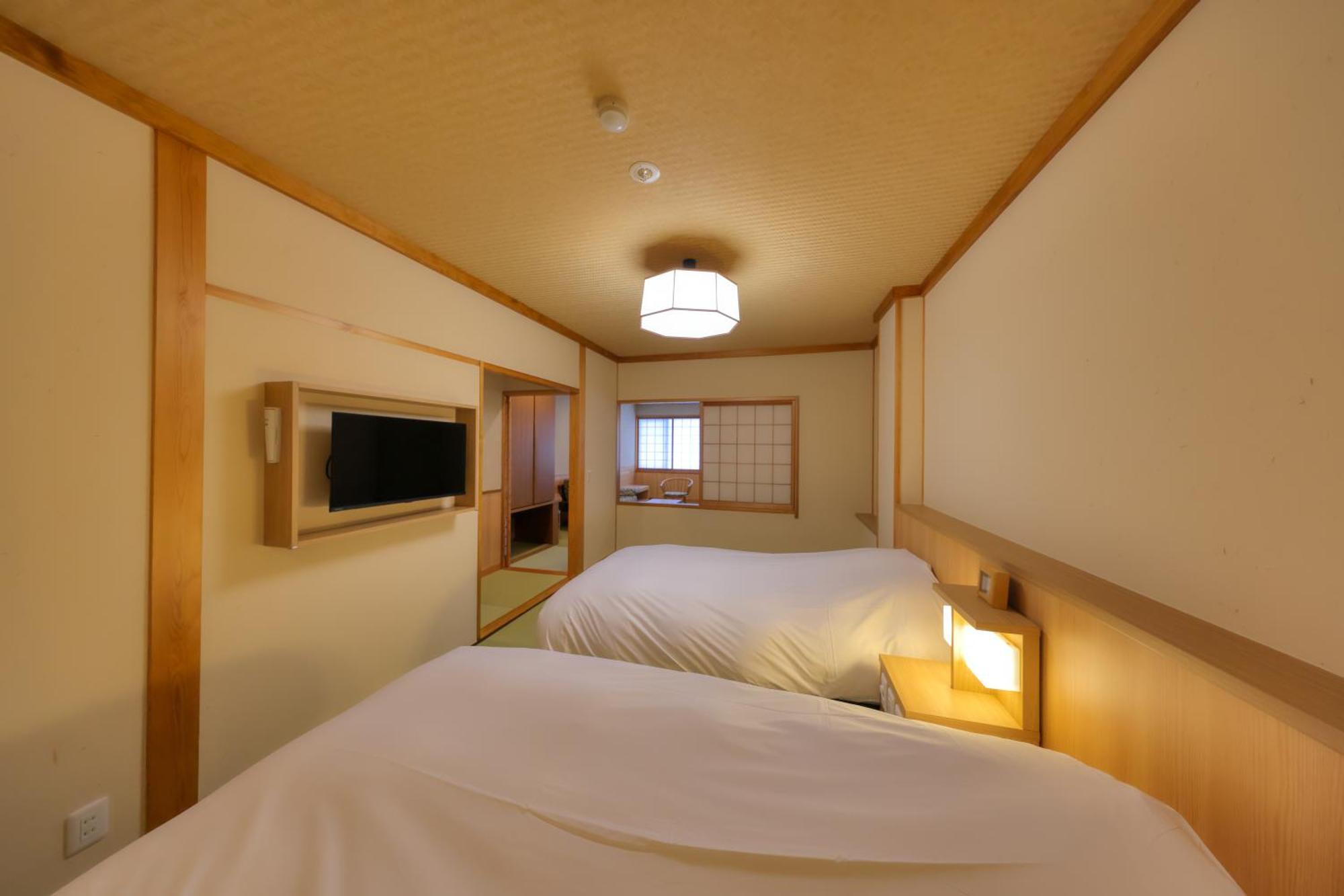 Miyama Ouan Kyoritsu Resort Takayama  Exterior foto A room at the hotel