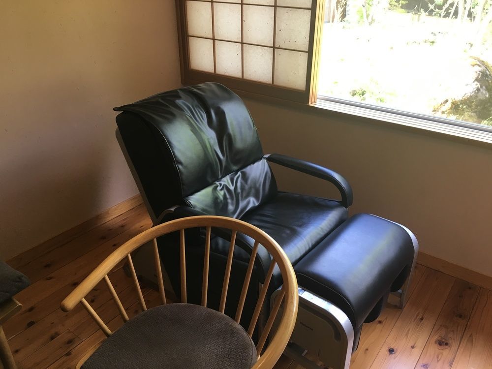 Miyama Ouan Kyoritsu Resort Takayama  Exterior foto A recliner chair