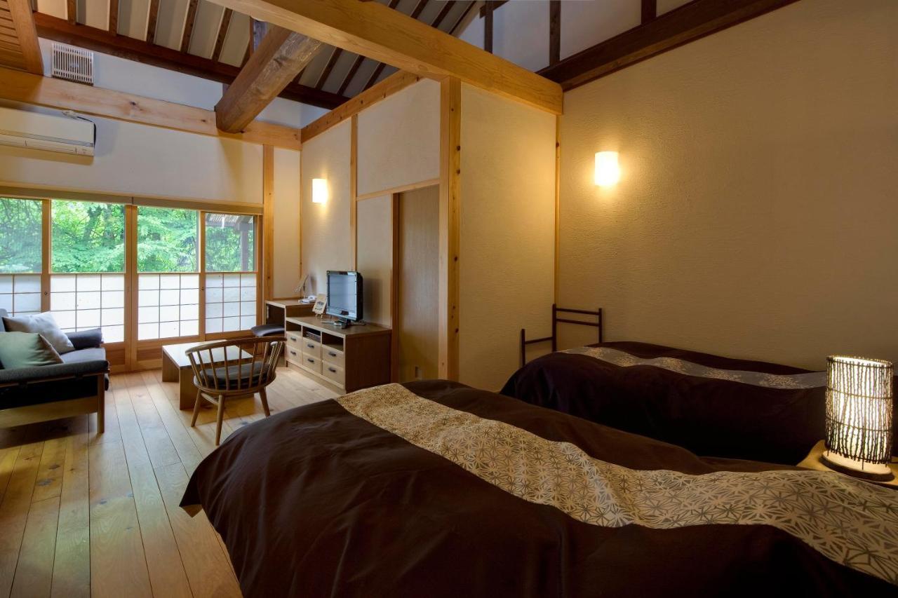 Miyama Ouan Kyoritsu Resort Takayama  Exterior foto A room at the Hoshino Resorts Karuizawa Hida